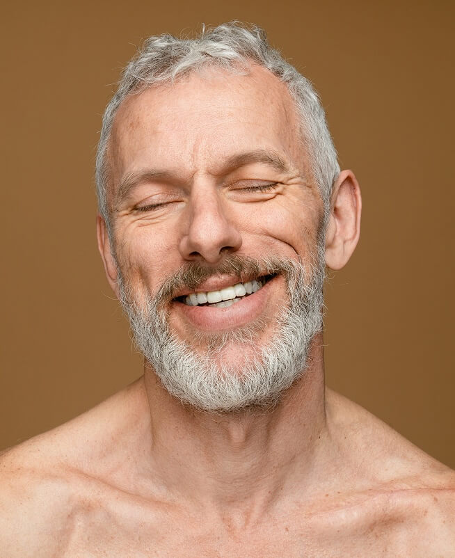 Portrait of a smiling man